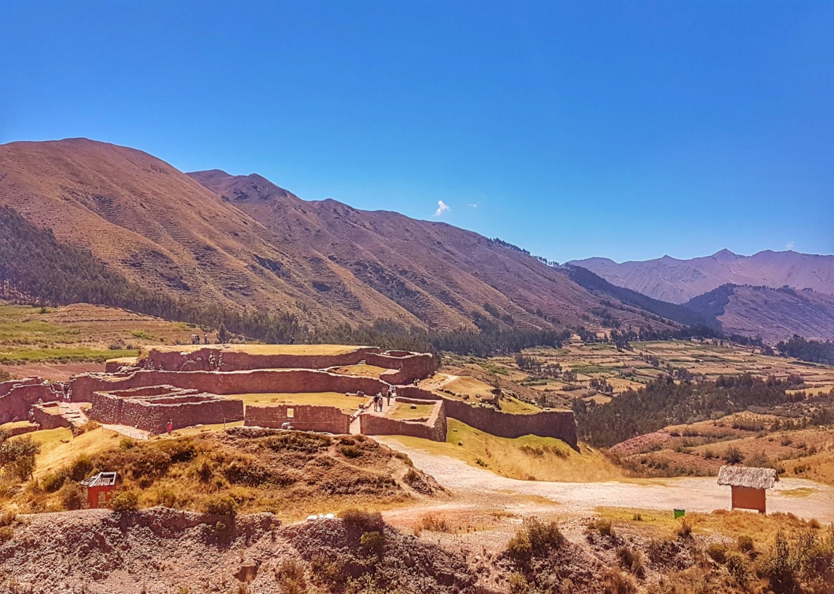 <img src="images/" width="800" height="600" alt="inca ruins - wp image 1370015556 - Peru: Visit The Inca Ruins Near Cusco City for €2 ">